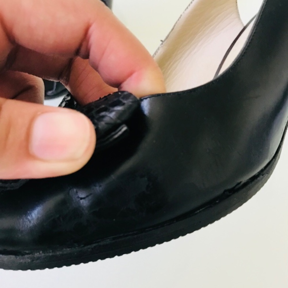 Salvatore Ferragamo Black Shoes Size 6.5 - Picture 8 of 8